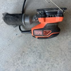 Black And Decker Sander 