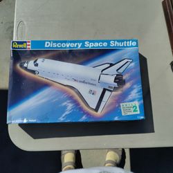 1988 Discovery Space Shuttle Skill 2 Model Kit