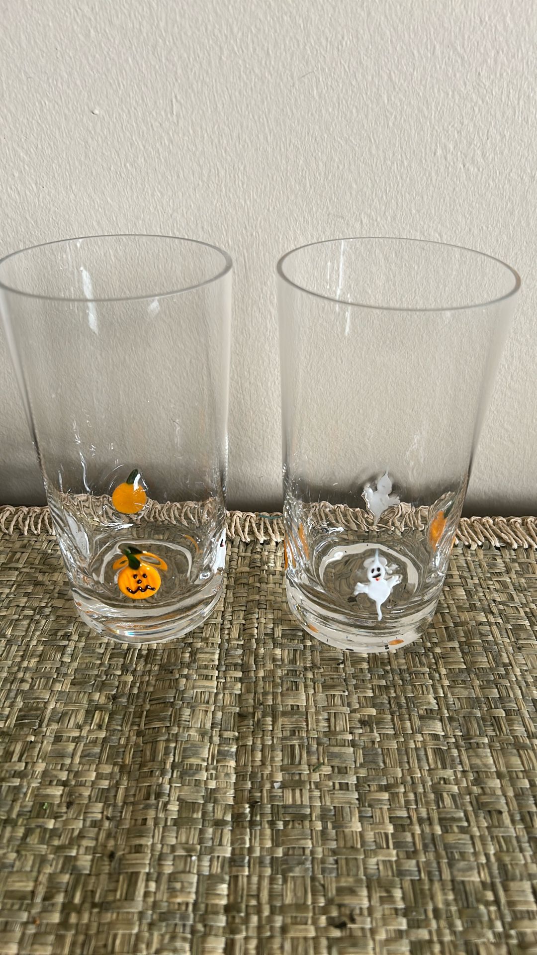 6 Adorable Halloween Glasses