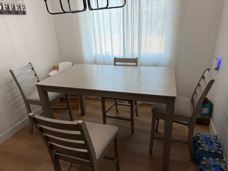 Comedor 4 sillas