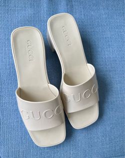 Women's summer flip-flops