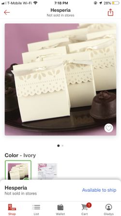 NEW 25ct Scalloped Wedding Favor Box Ivory