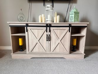 Tv stand
