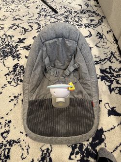 Skip-hop baby seat w/tray