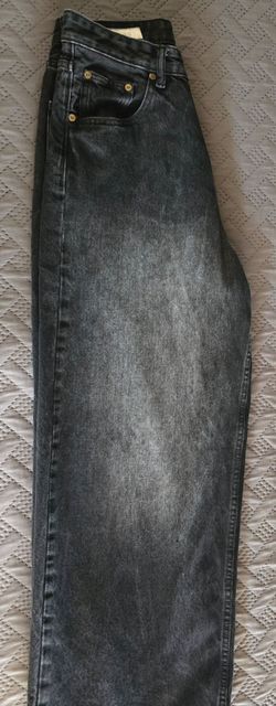 ZARA "Baggy Jeans"
