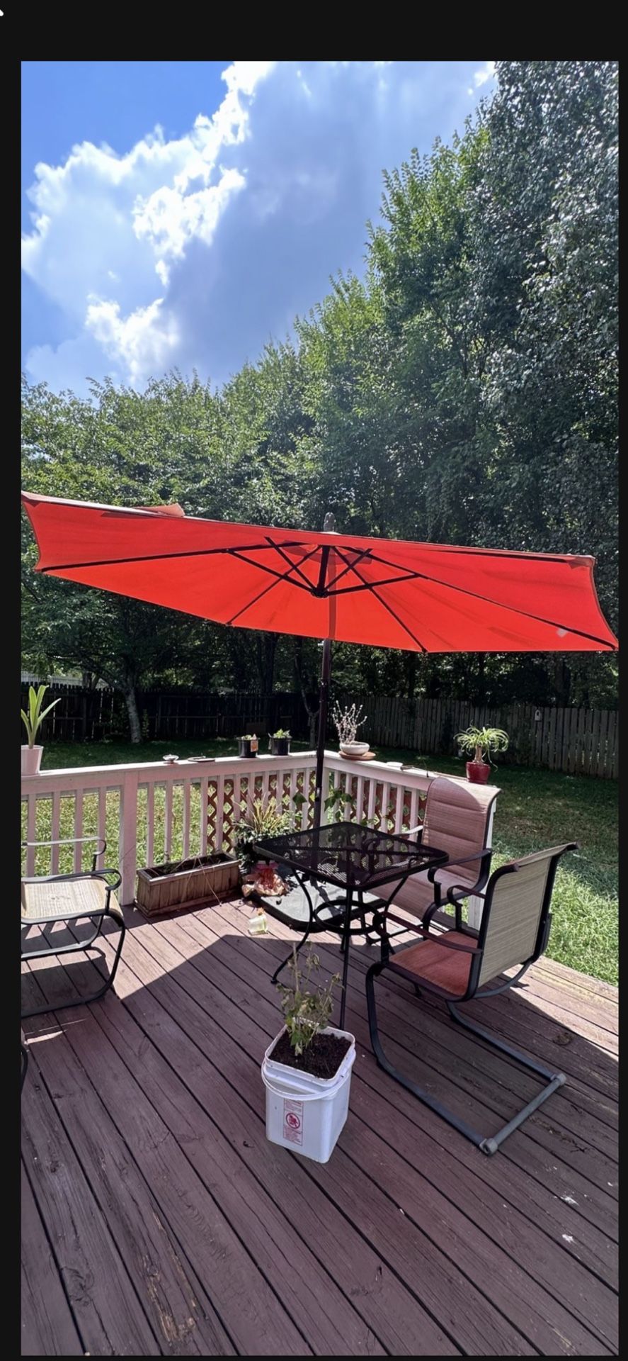PATIO UMBRELLA