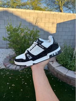 LV Shoes Black And White (Read Description)