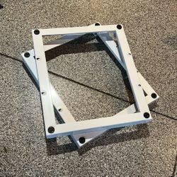 Brand New Metal Washer And Dryer Platforms Lifters