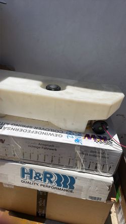 Methanol fuel tanks