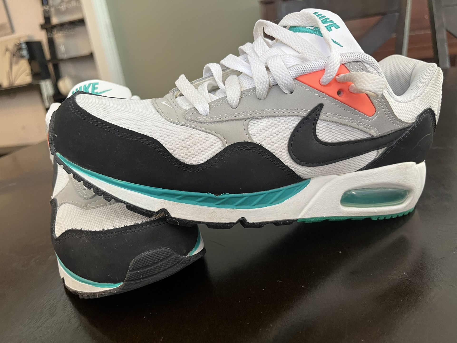 Nike Shoes !
