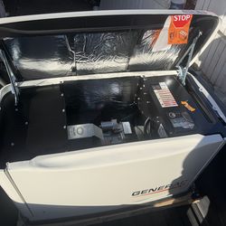 Generac 10 000 Watt - Dual Fuel Air- Cooled Whole House Home Standby Generator Smart Home Monitoring