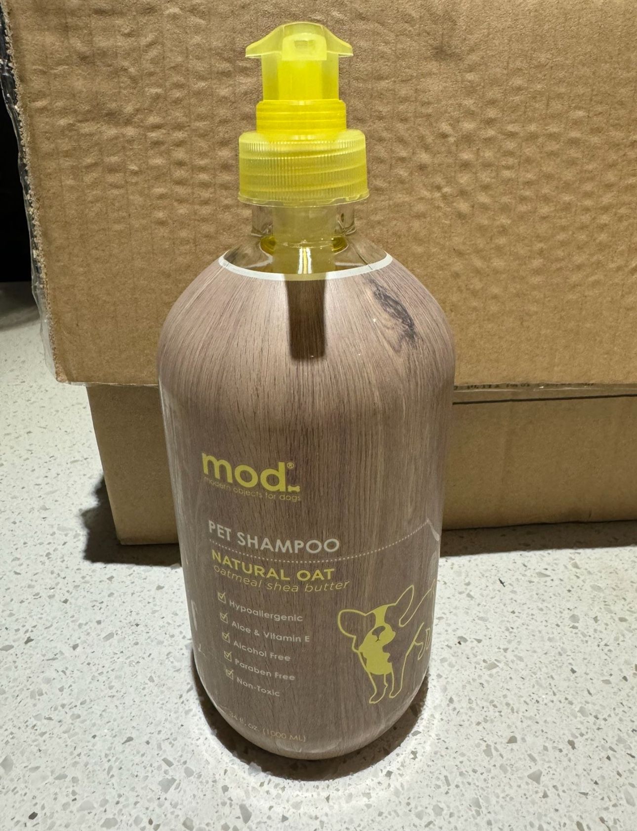 New Unopened Mod Hypoallergenic Dog Pet Shampoo Natural oatmeal shea butter 34oz