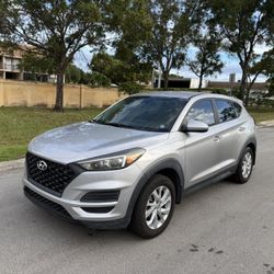 2020 HYUNDAI TUCSON