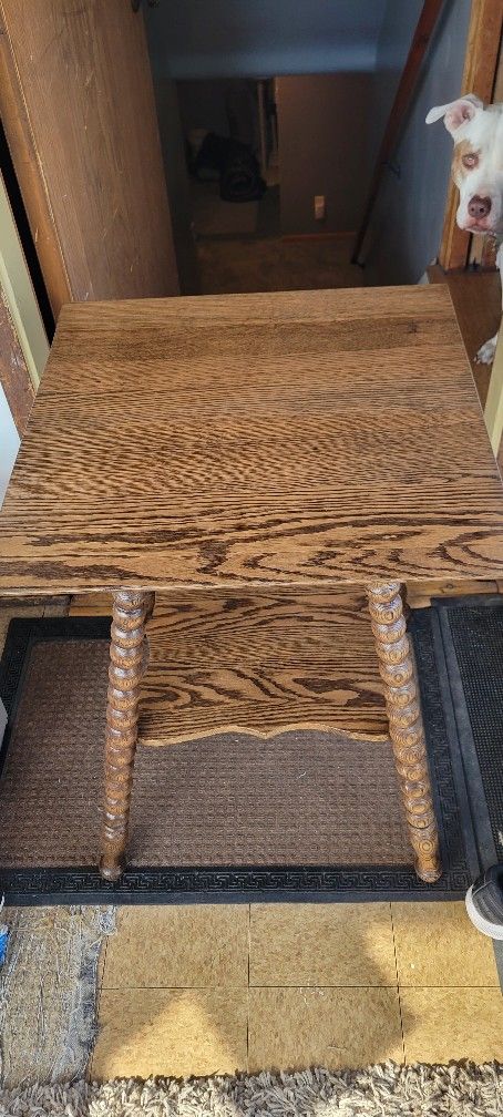 Solid Oak Parlour Tbl
