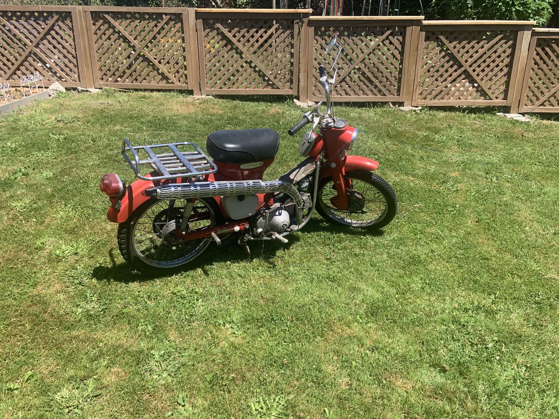 Honda CT90 