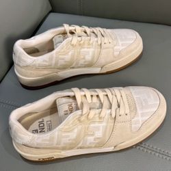 Cowhide Lace-up Round Toe Low-top Sneakers Women's White