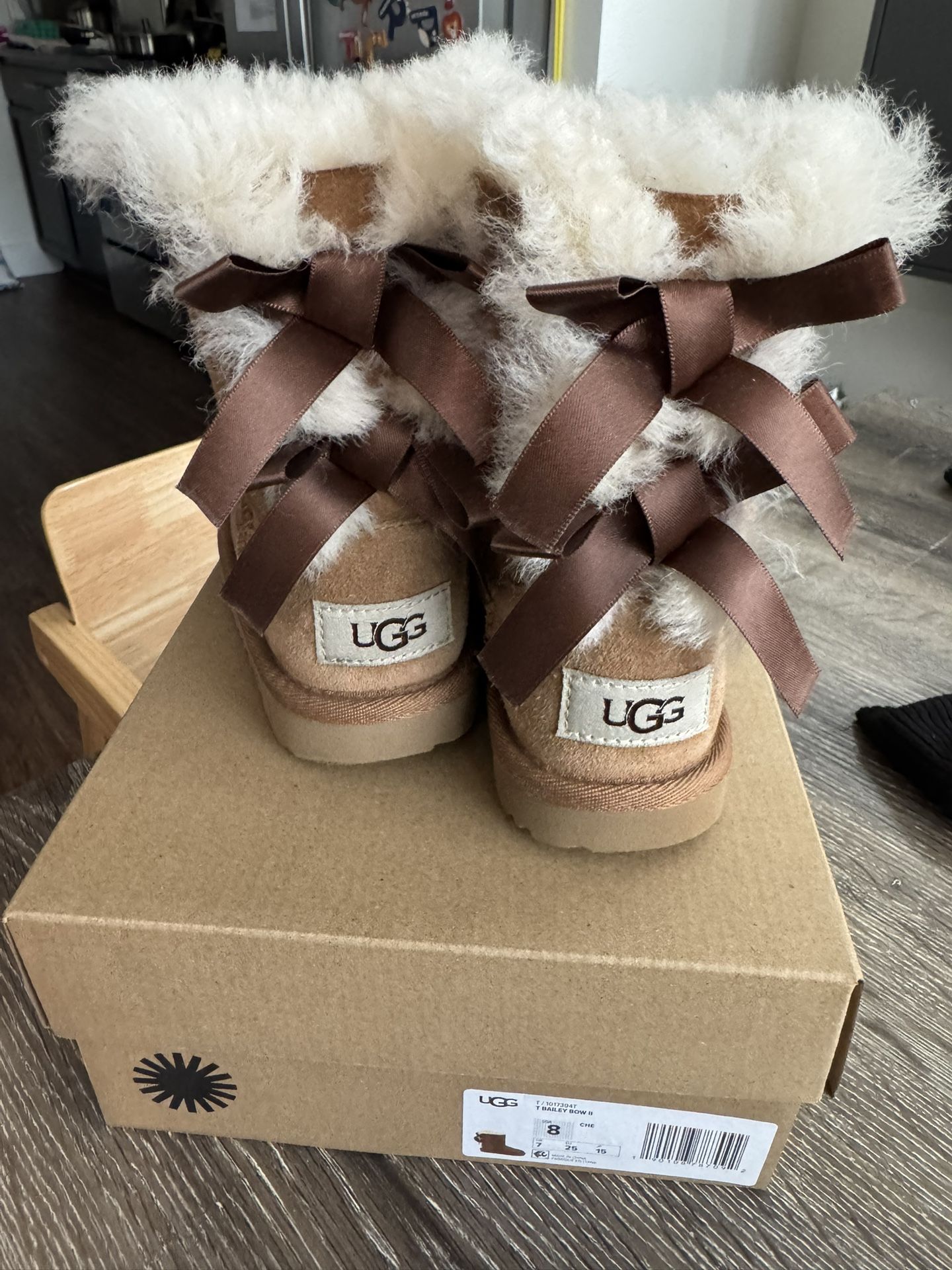 UGG 8C Toddler