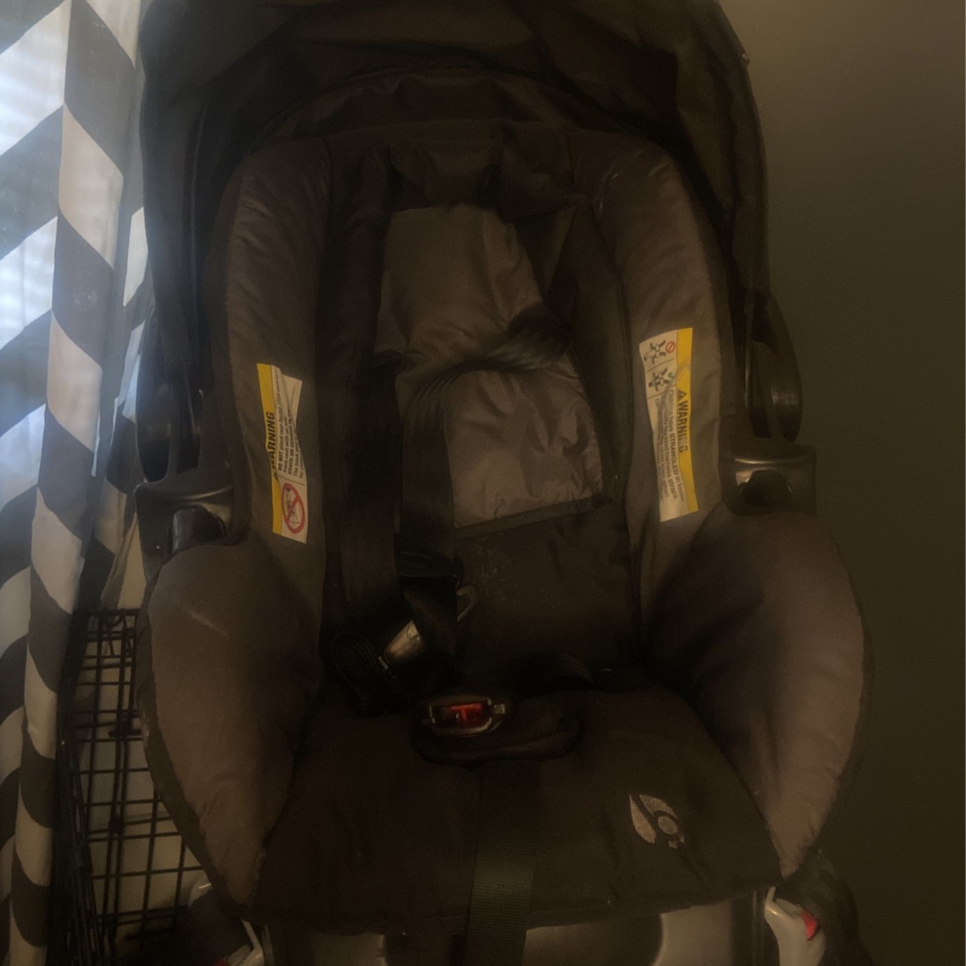 Baby Trend Infant Car Seat