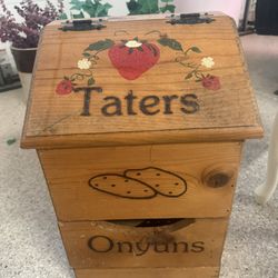 Potato And Onion Keeper