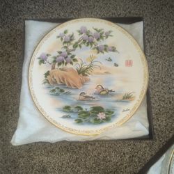 Edward Boehm "Life's Best Wishes" English Bone China Plate 