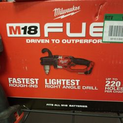 Milwaukee M18 Fuel Hole Hawg