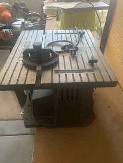 Craftsman router and table