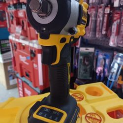 DeWalt ATOMIC 20-Volt Max Cordless Brushless 1/2in. Variable Speed Impact Wrench Tool-Only 