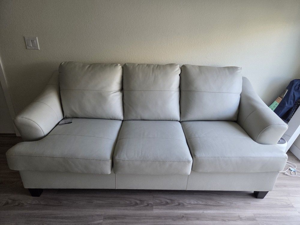 Leather Sofa - Excellent Condition - Genoa Coconut