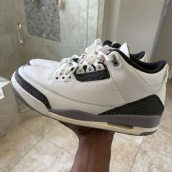 Jordan 3 Cement Gray Size 13