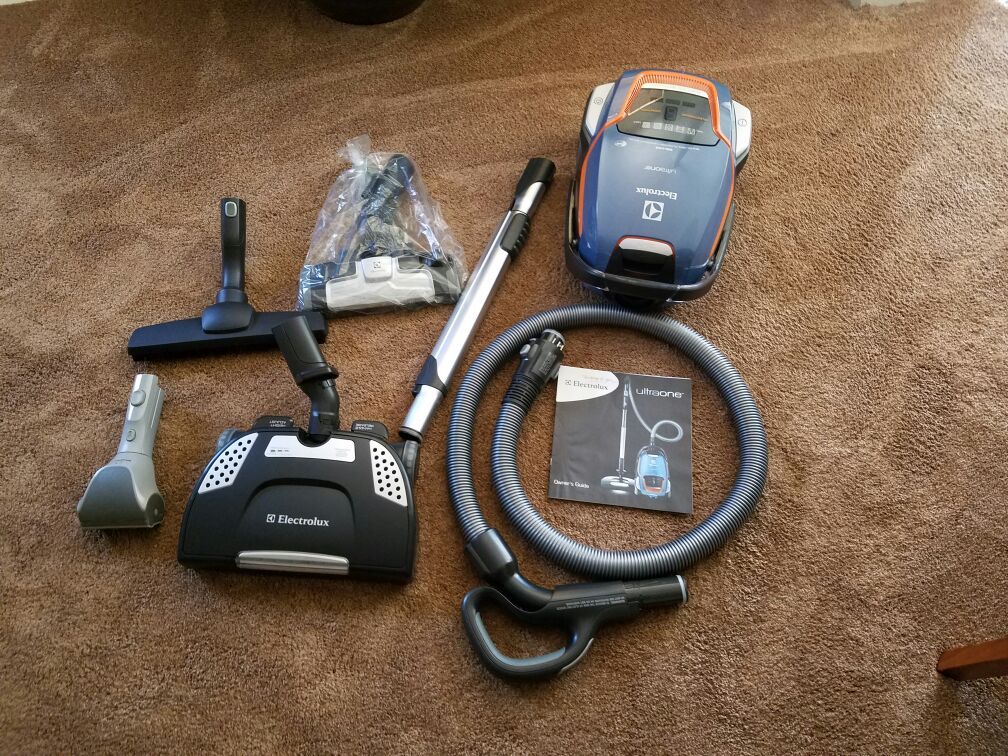 Electrolux Ultra One Deluxe Canister Vacuum Cleaner