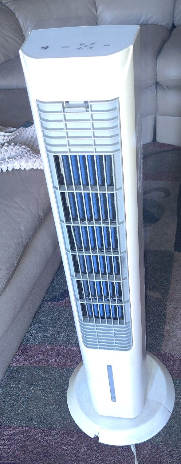 Artic Circle Tower Fan