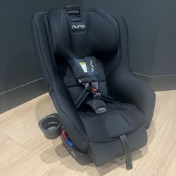 Nuna RAVA Convertible Car Seat