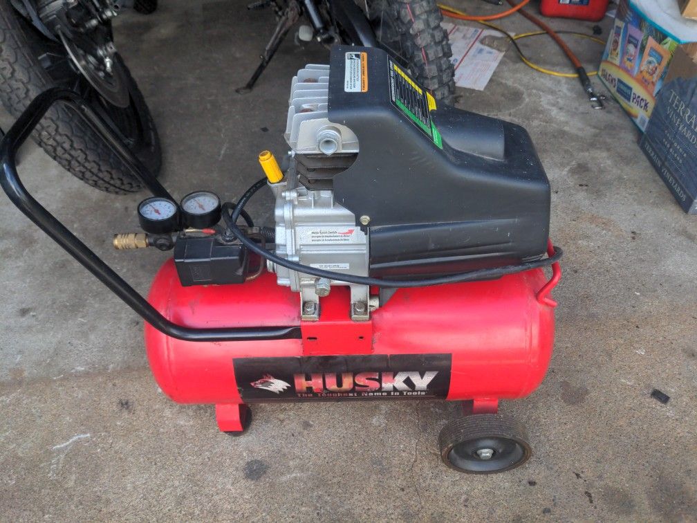 Husky Air Compressor HL410100