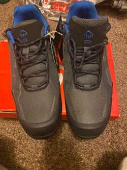 Wolverine shoes/steel toe