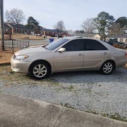 2005 Toyota Camry 5500 Obo Just Need A Air Compressor 