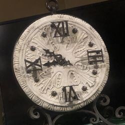 Crown Victorian Clock 