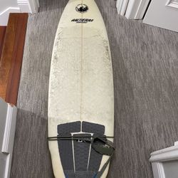 Baltierra 6’2” Surfboard – Futures Al Merrick Fins, Traction Pad & Leash, Shaped in HB