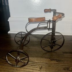VINTAGE HAND-CRAFTED METAL WROUGHT IRON AND WOOD MINI TRICYCLE