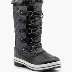 Snow Boots 6 61/2. 7. 71/2. 8. 81/2. 9. 10