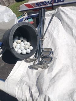 Golf Club With Golf Balls 20 Bucks