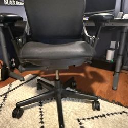 Amazing Steele Case Office Chair