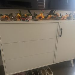 Tv Stand Or Dresser