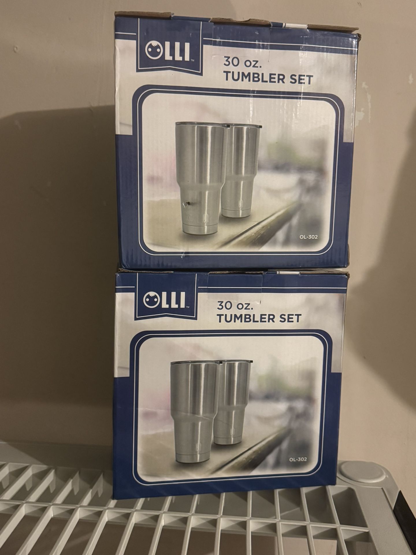 OLLI 30 oz Tumbler Set - 2 New in Box!