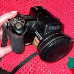 Nikon Digital Video Camera CoolPix8800