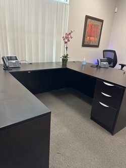 Office Desk