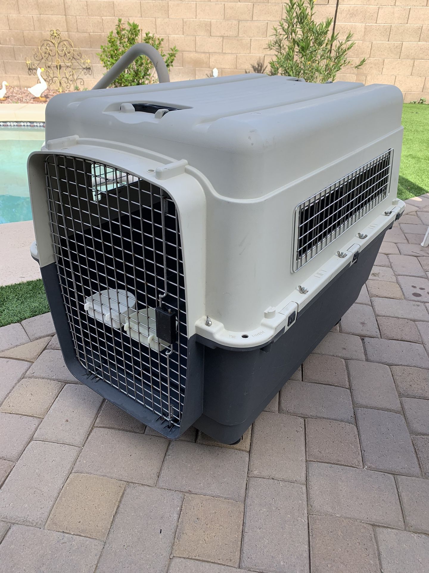 X L Vari Dog Crate