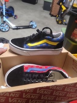 Kids Unisex Van's Shoes Size 13.0