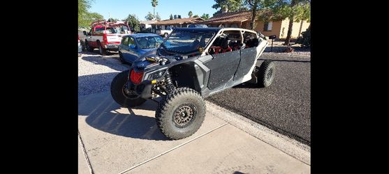 2021 Can-Am Maverick x3