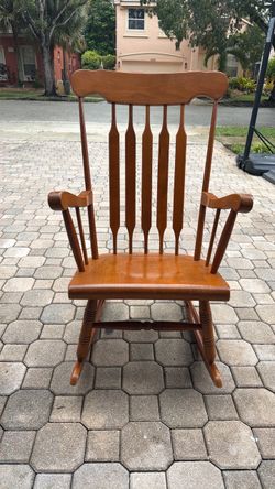 Solid Wood Rocking Chair