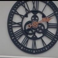 Unique clock 